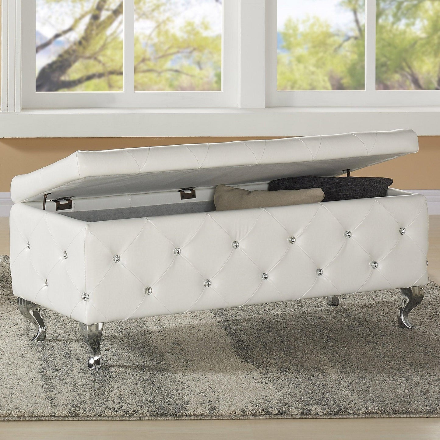 MONIQUE Rectangular Storage Ottoman White FredCo